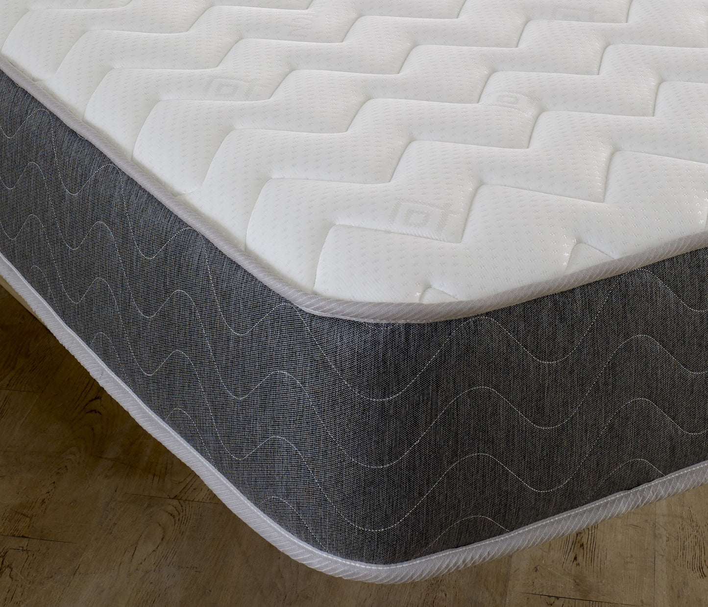 7" Grey Zig Zag Memory Foam Spring Mattress Medium Soft Comfort